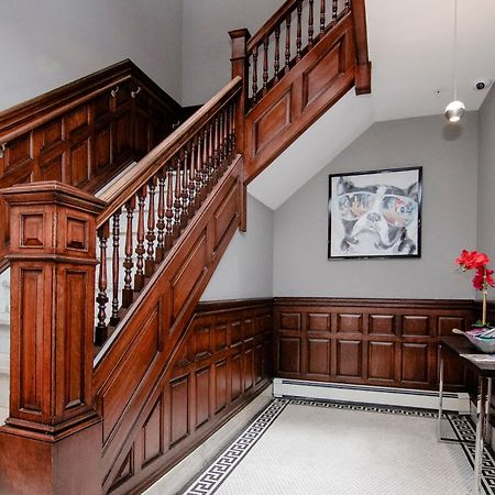 A Stylish Stay W/ A Queen Bed, Heated Floors.. #15 Brookline Esterno foto