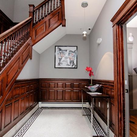 A Stylish Stay W/ A Queen Bed, Heated Floors.. #15 Brookline Esterno foto